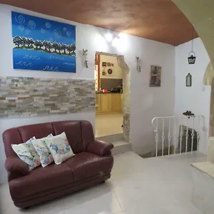 Apartment Amelia's House Of Character Malta